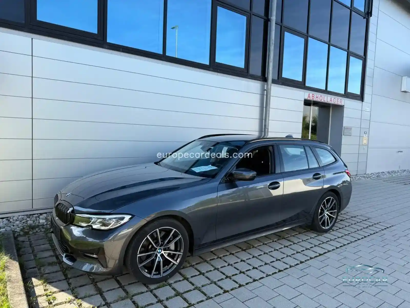 BMW 330