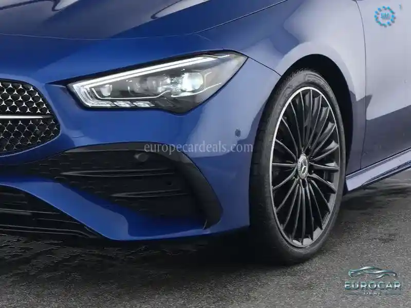 Mercedes-Benz CLA 220 Shooting Brake