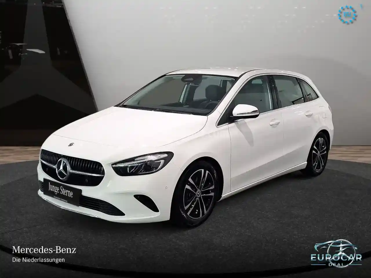 Mercedes-Benz B 180