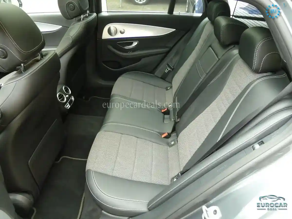 Mercedes-Benz E 400