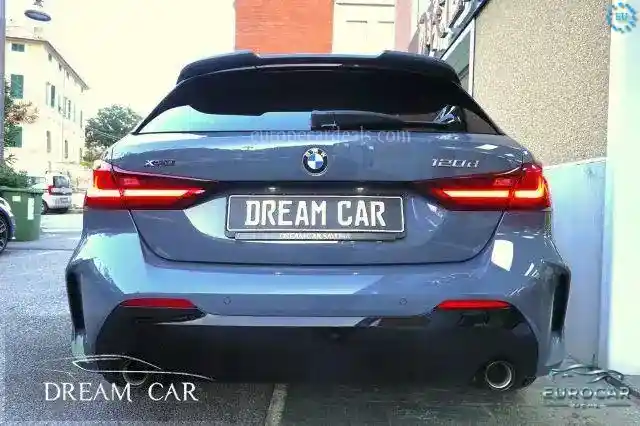 BMW 120
