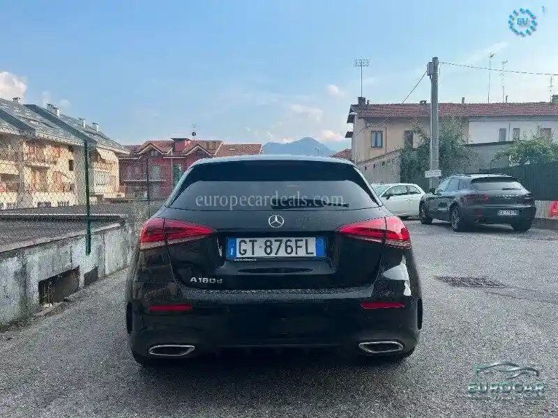 Mercedes-Benz A 180