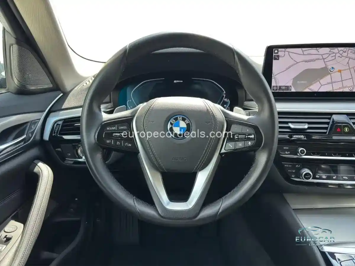 BMW 530