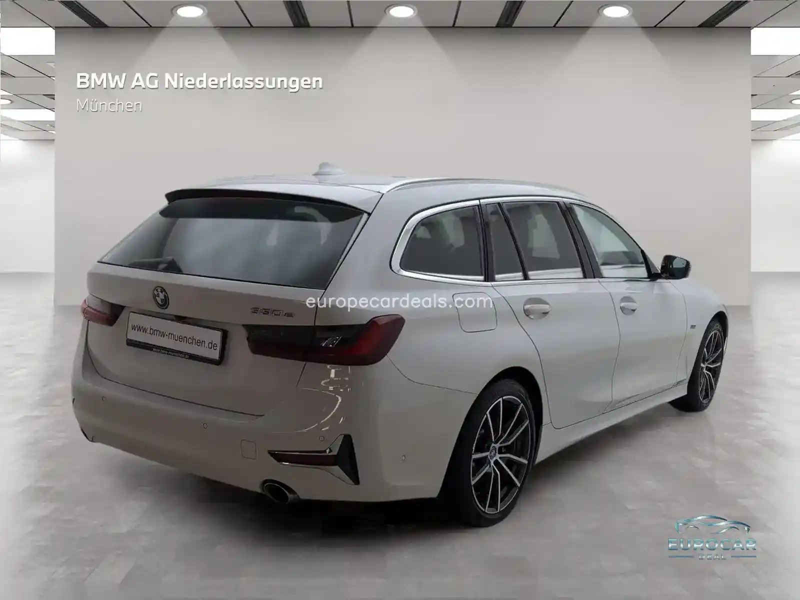 BMW 330