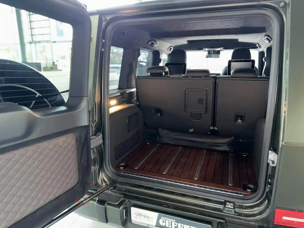 Mercedes-Benz G 500