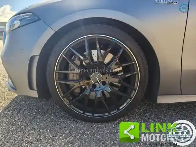 Mercedes-Benz A 35 AMG