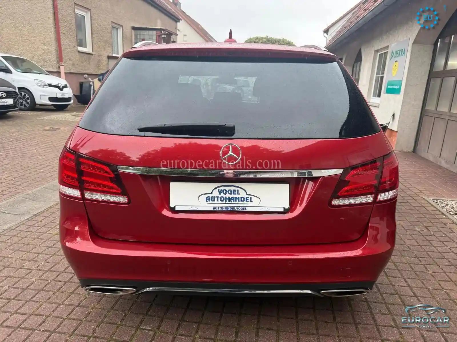 Mercedes-Benz E 220
