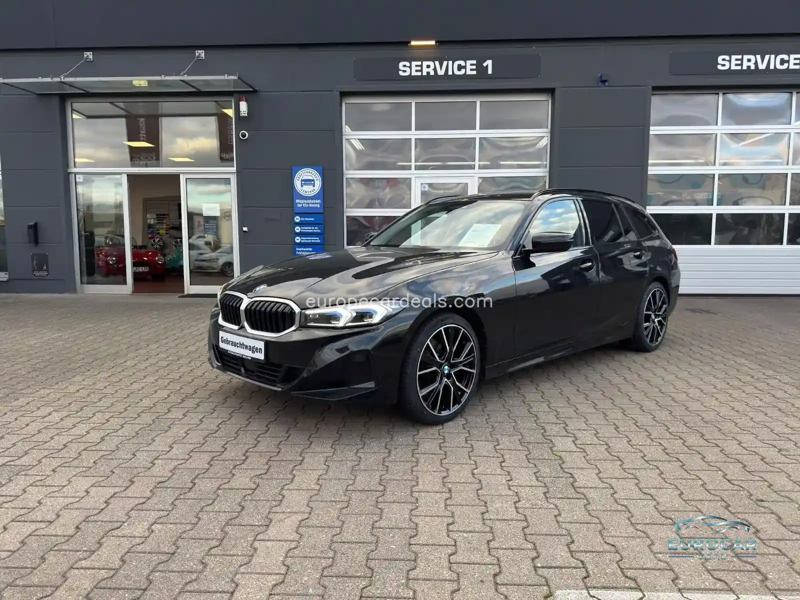 BMW 320