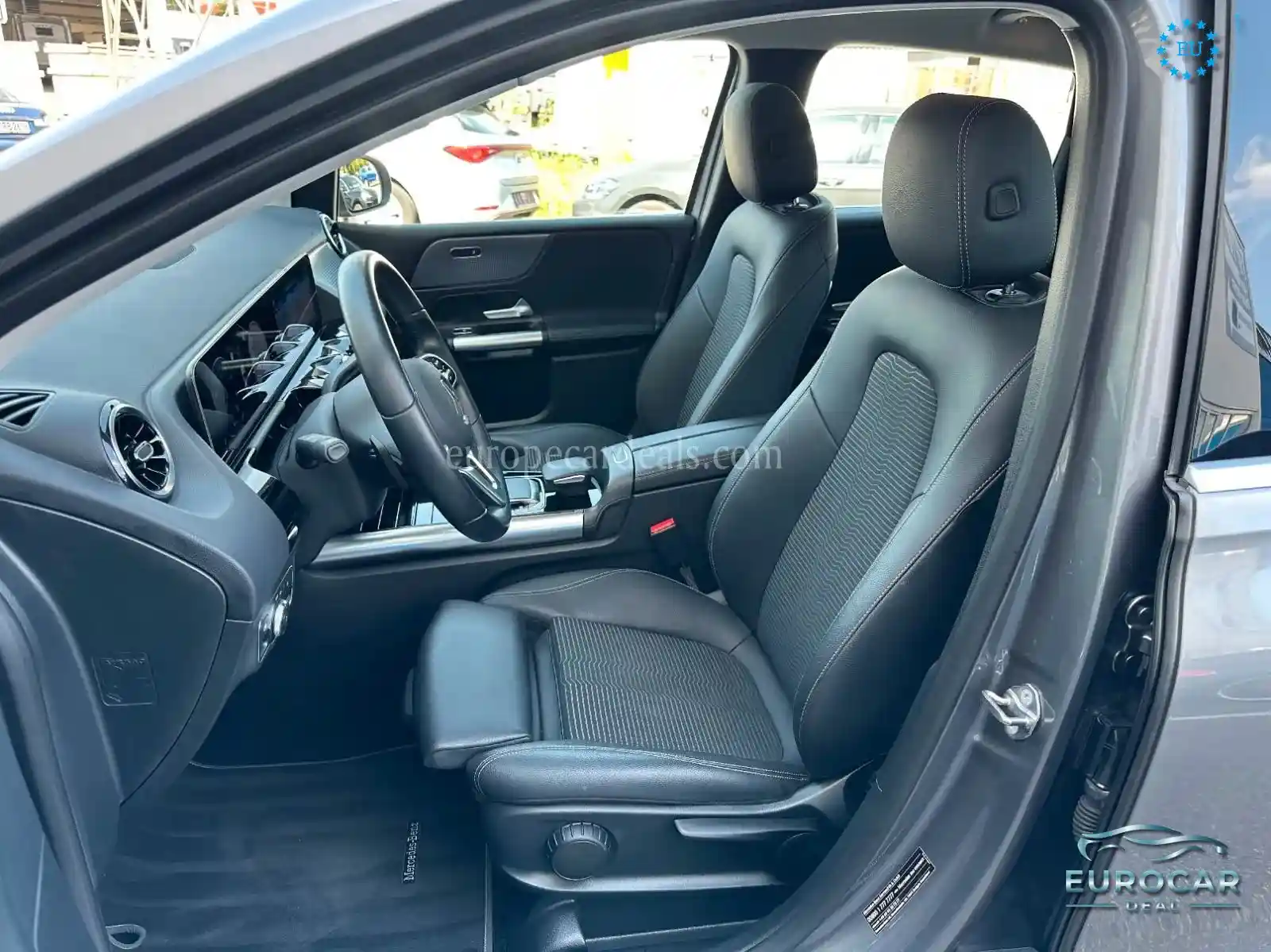 Mercedes-Benz B 220