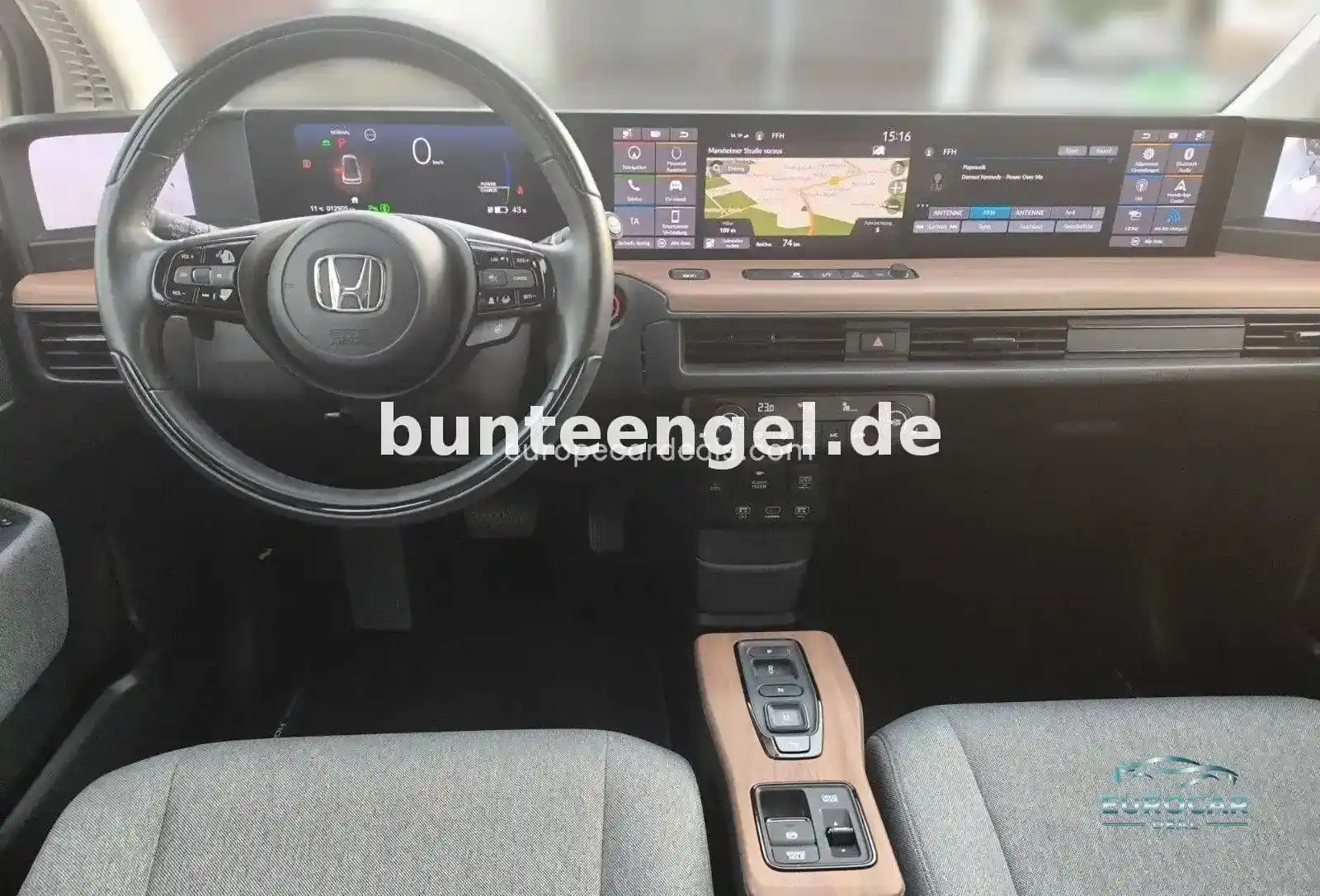 Honda e