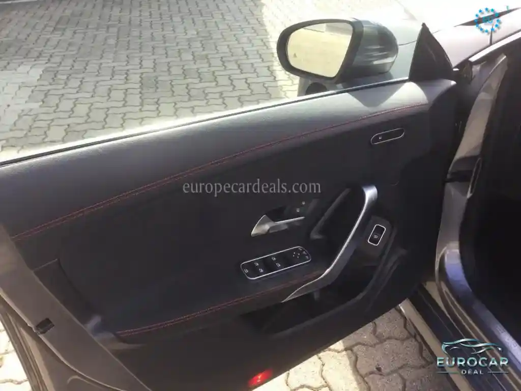 Mercedes-Benz CLA 200 Shooting Brake
