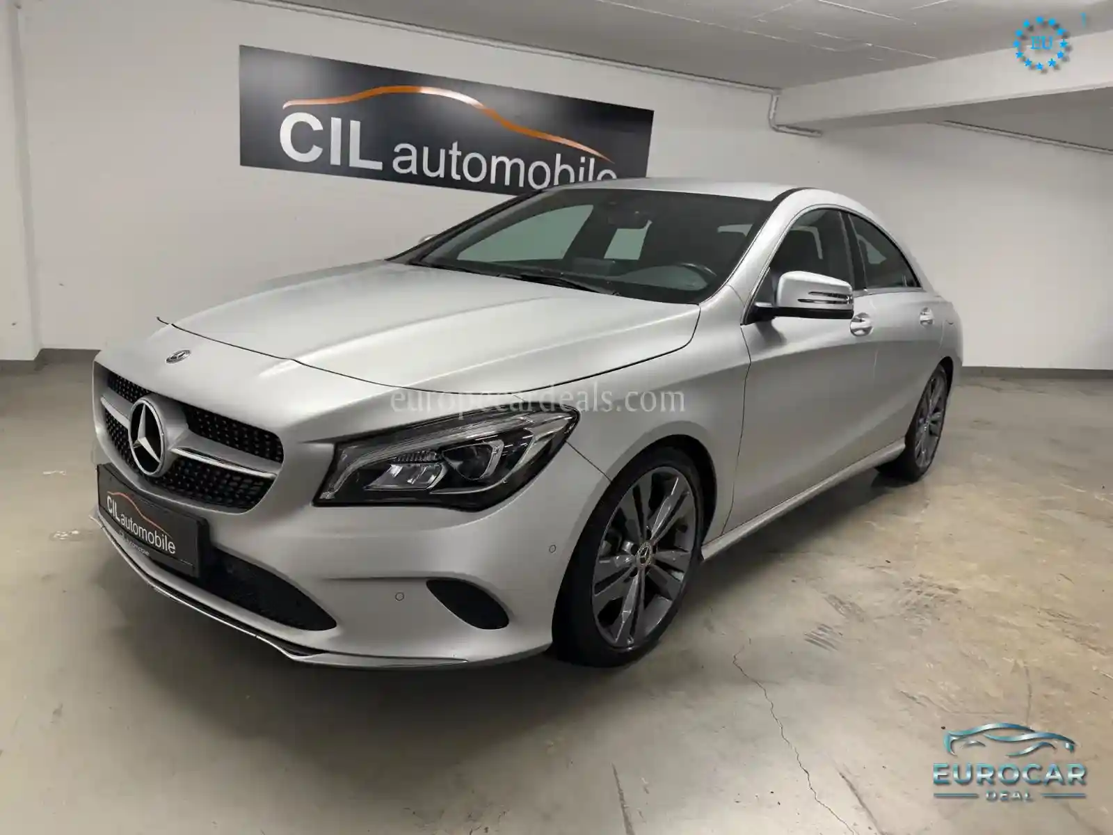 Mercedes-Benz CLA 200