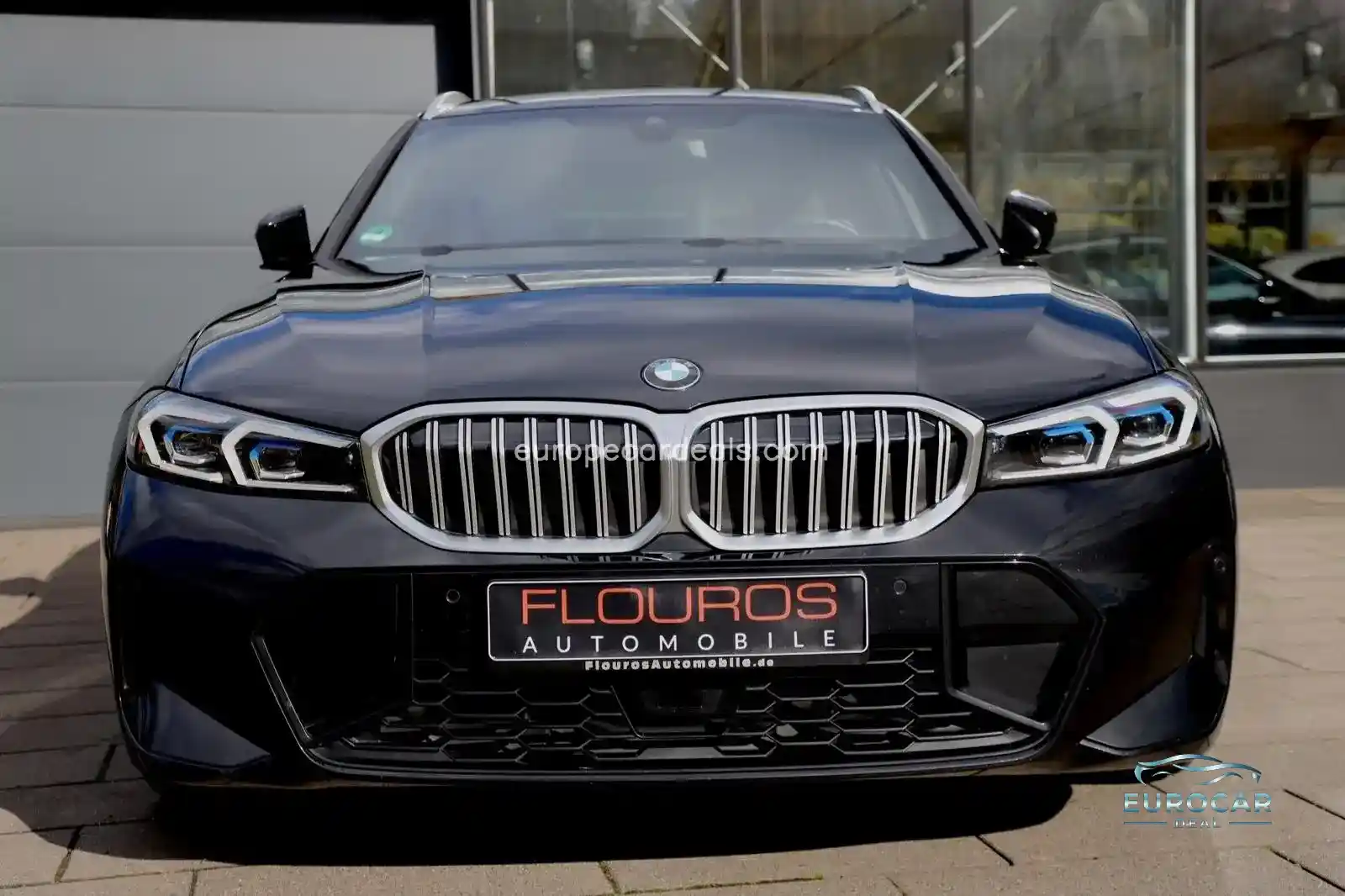 BMW 330