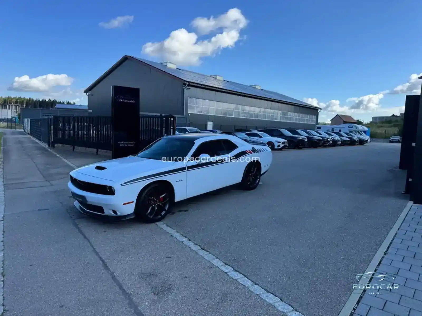 Dodge Challenger