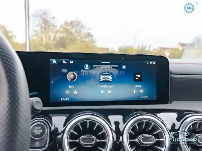 Mercedes-Benz CLA 200