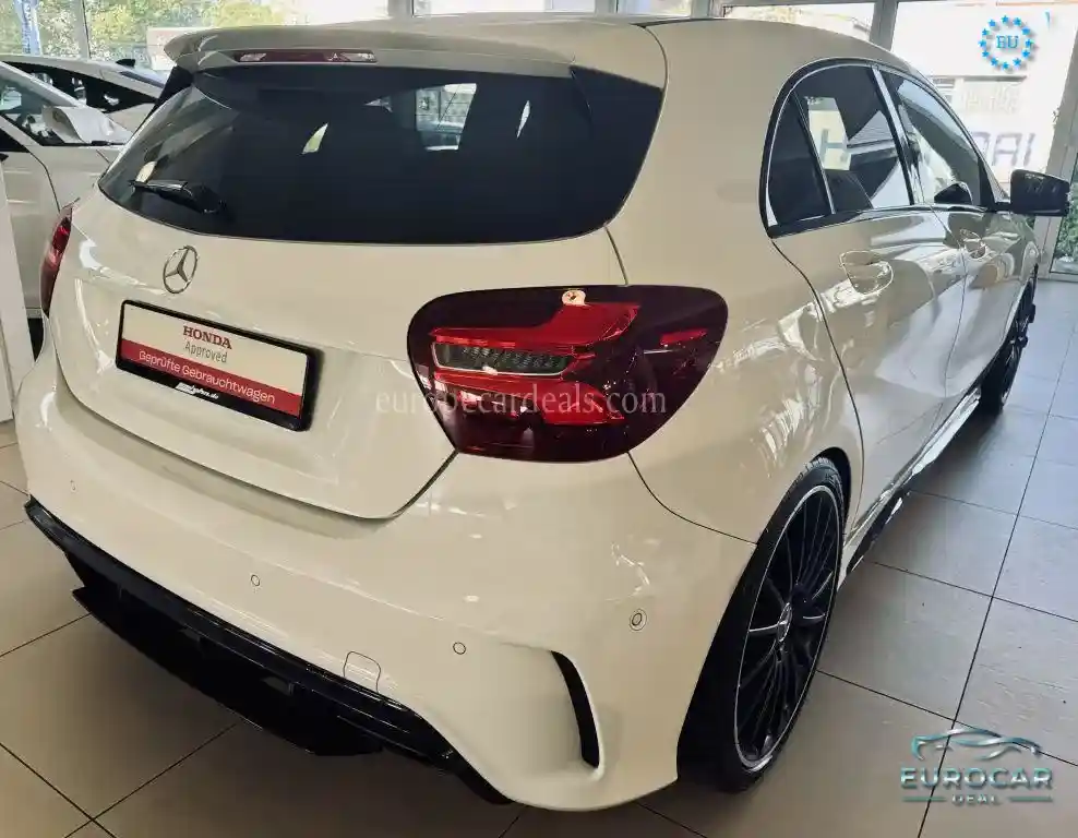 Mercedes-Benz A 45 AMG