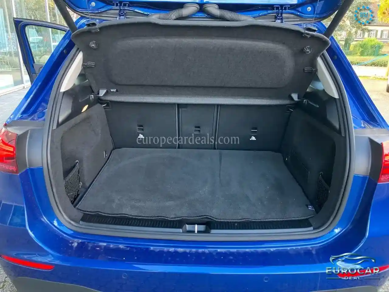 Mercedes-Benz B 220