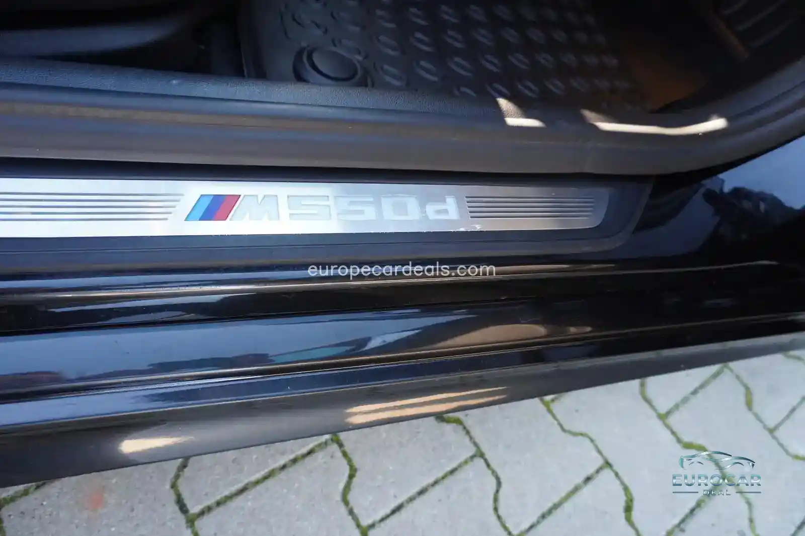BMW M550