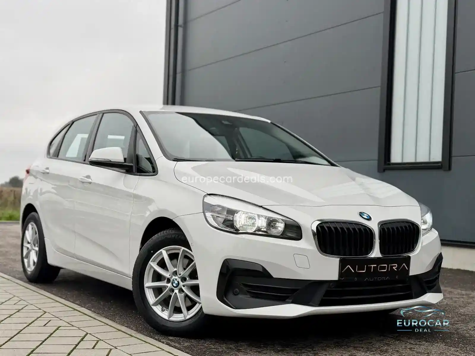 BMW 218