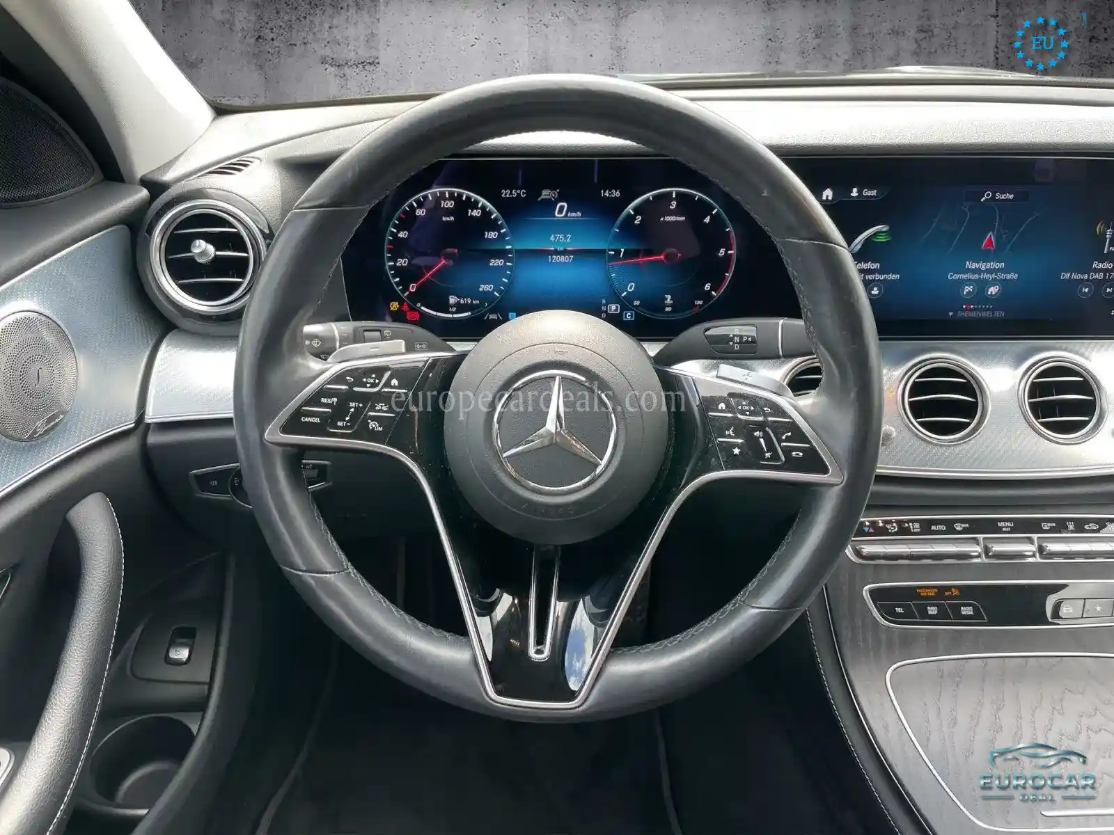 Mercedes-Benz E 220