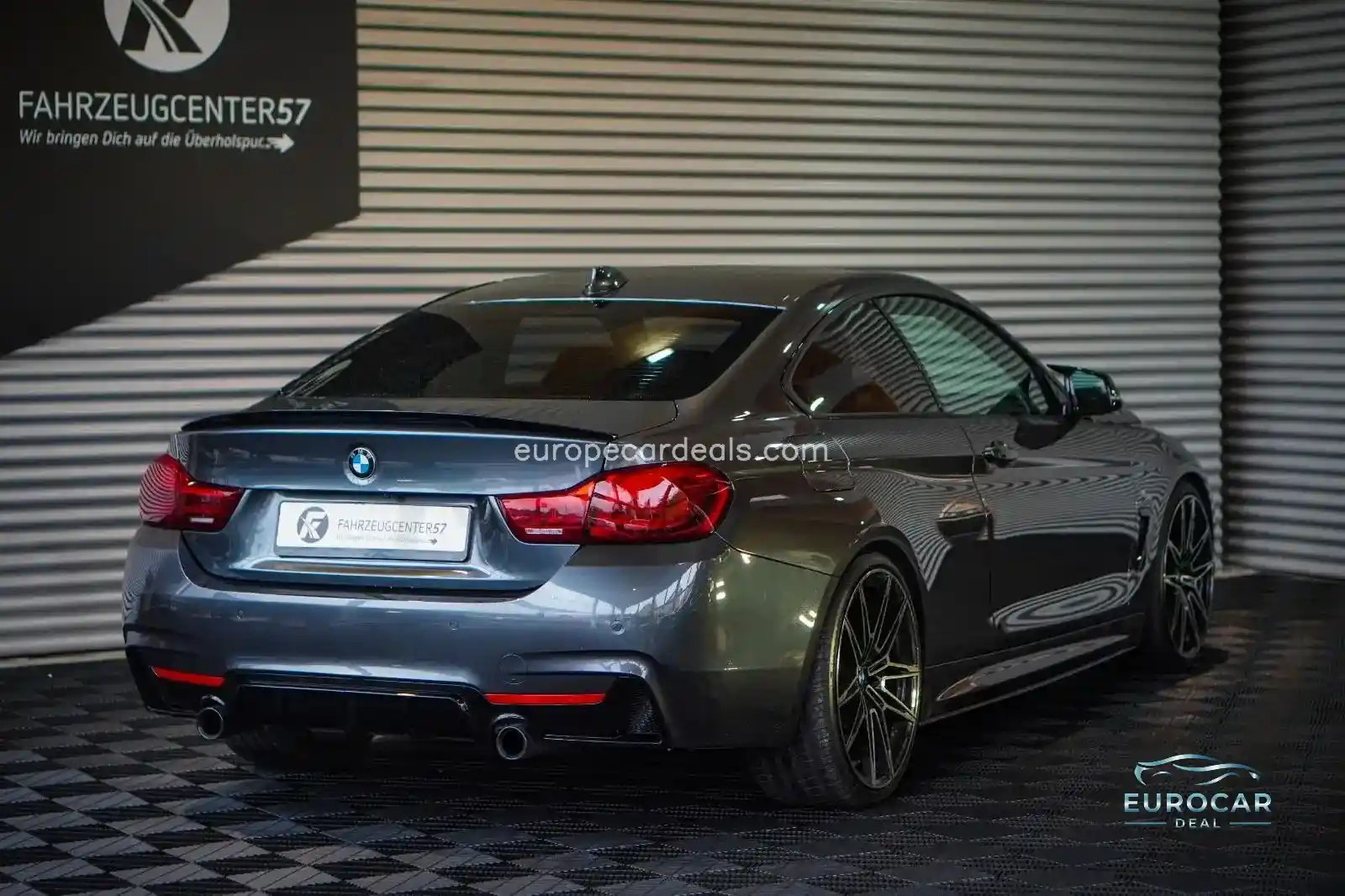 BMW 440