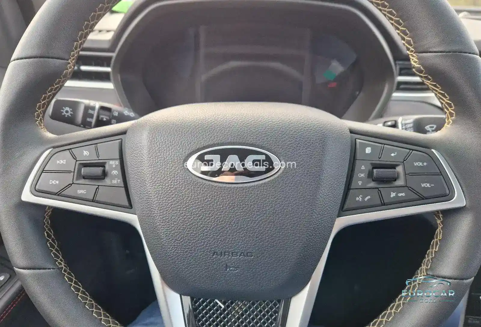 JAC 8 Pro