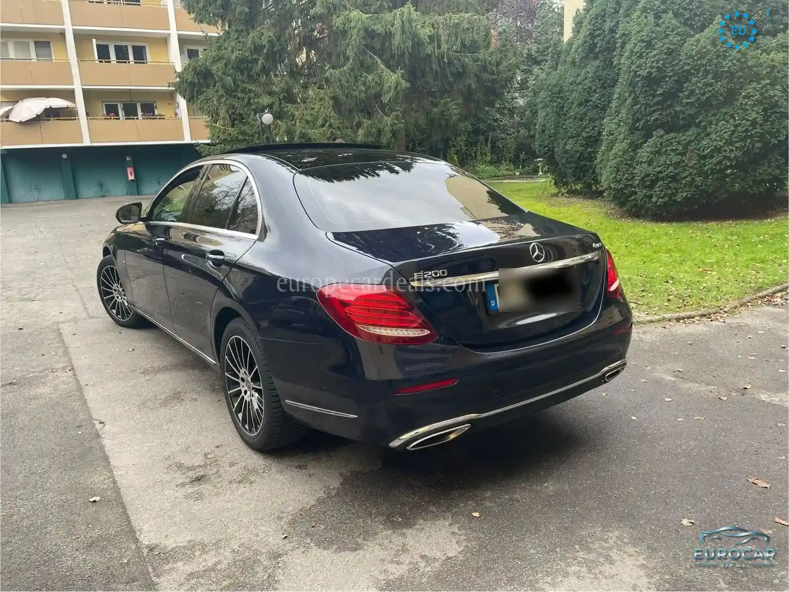 Mercedes-Benz E 200