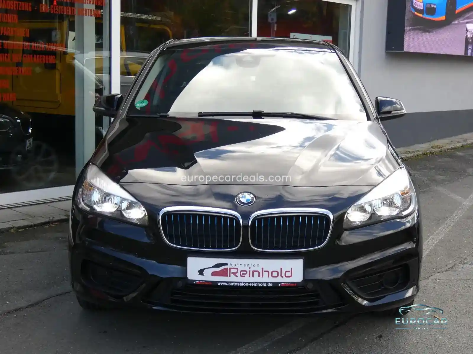 BMW 225