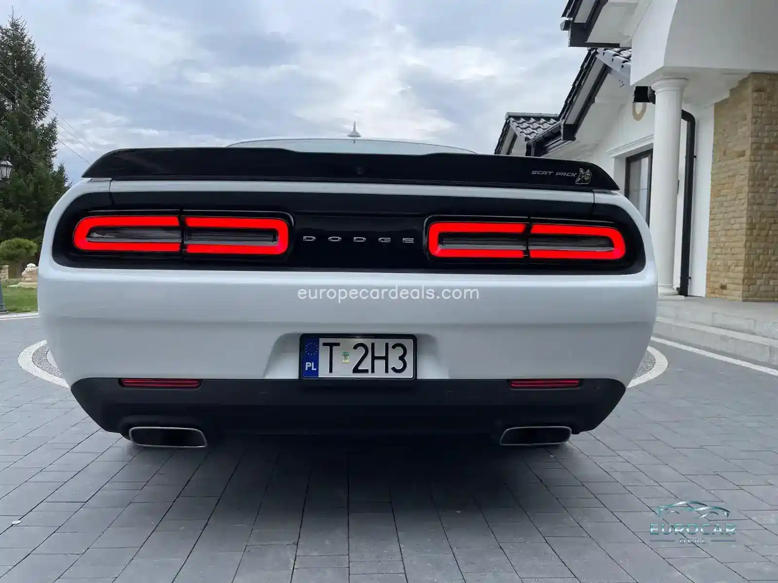 Dodge Challenger