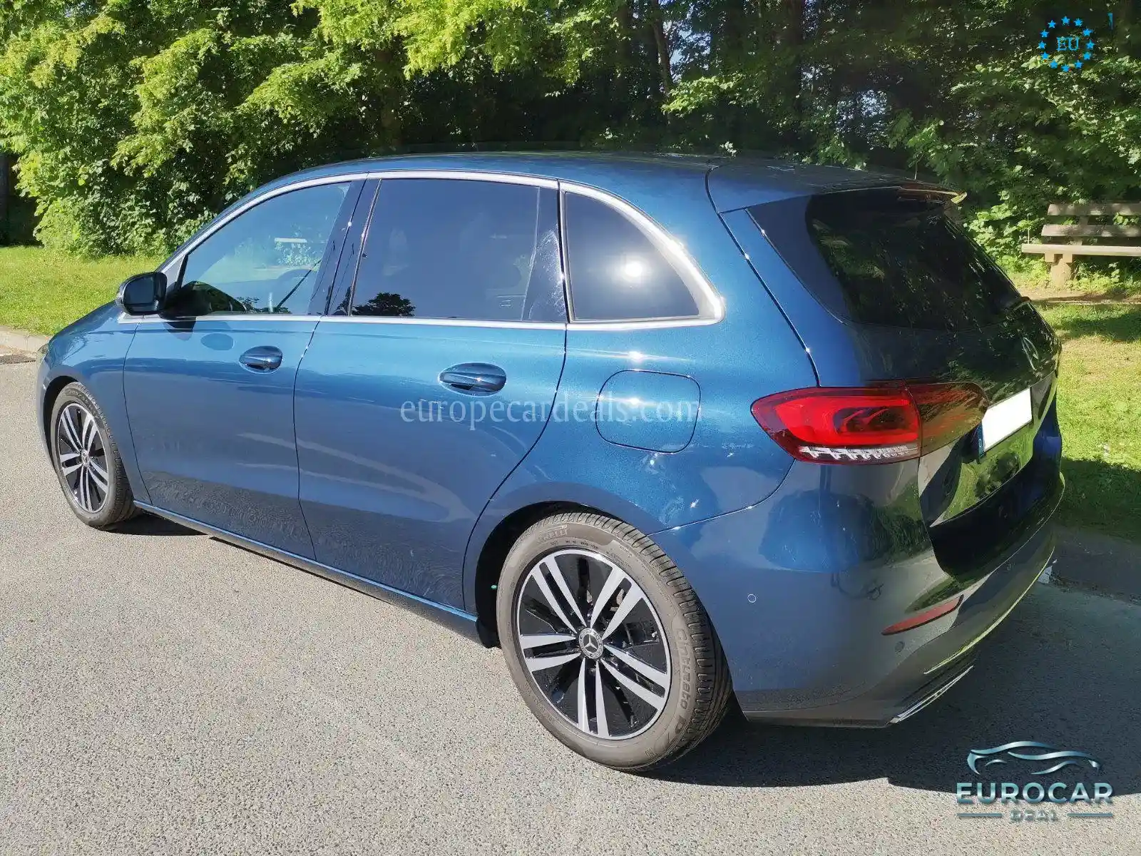 Mercedes-Benz B 200
