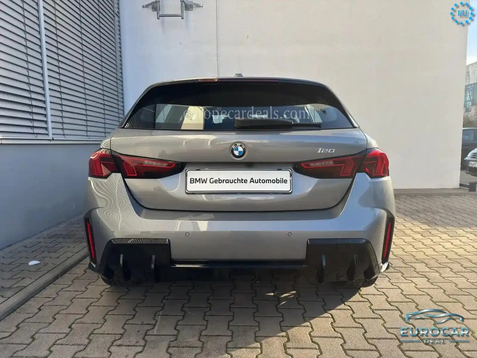 BMW 120