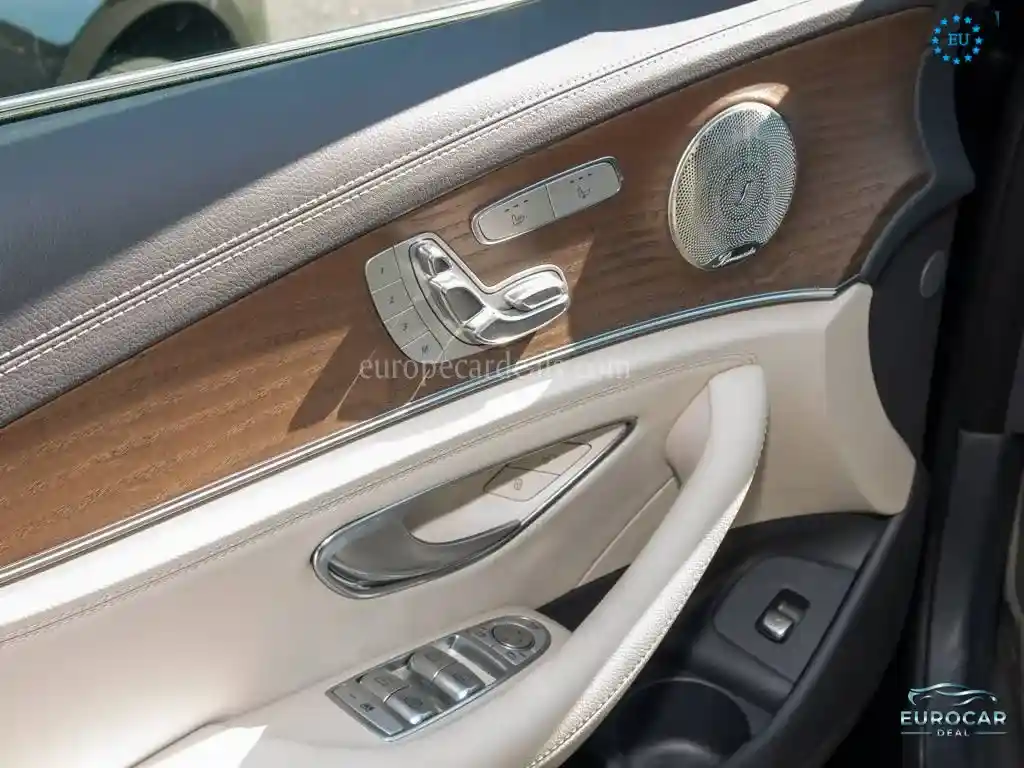 Mercedes-Benz E 400