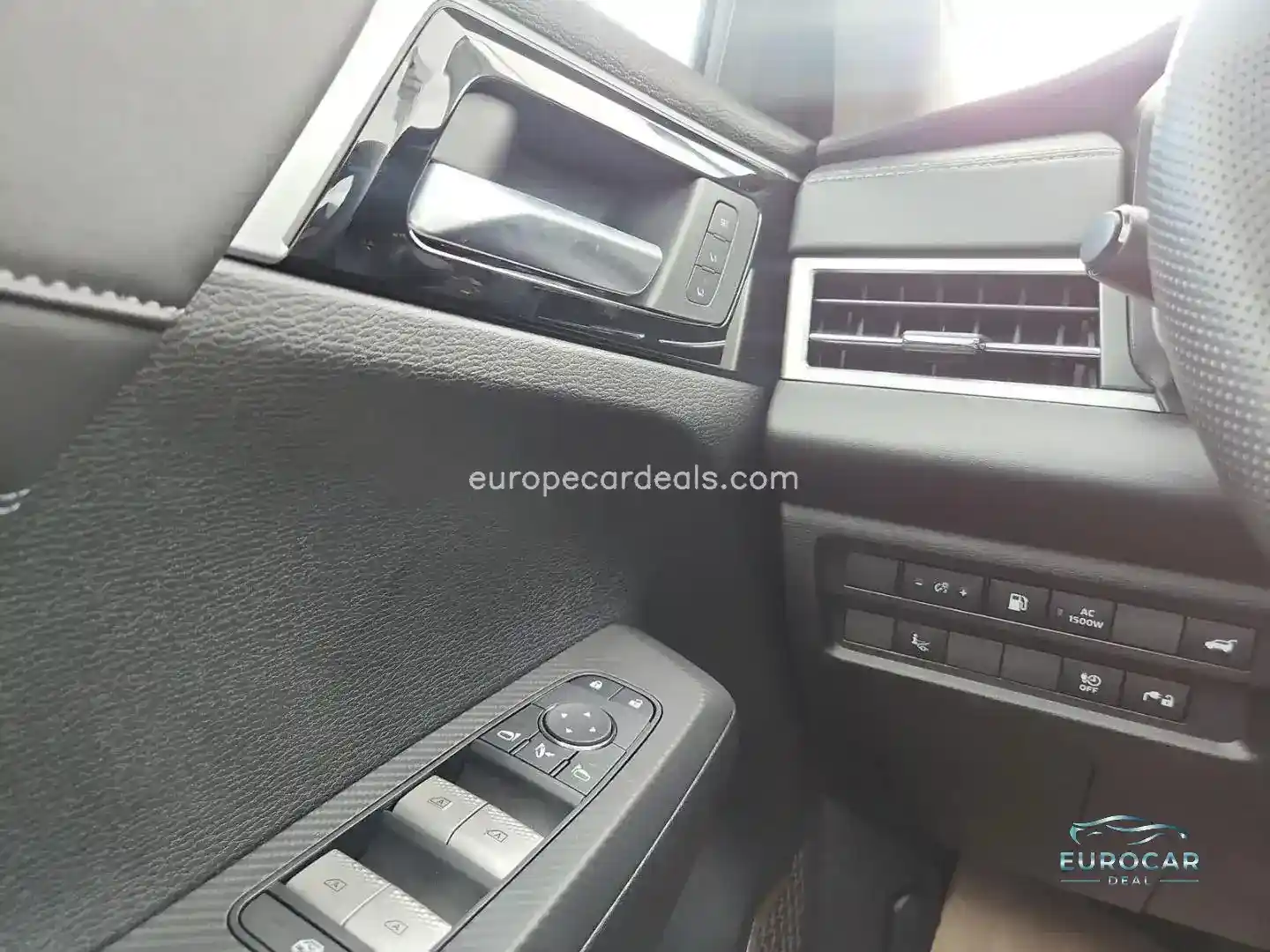 Mitsubishi Plug-in Hybrid Outlander