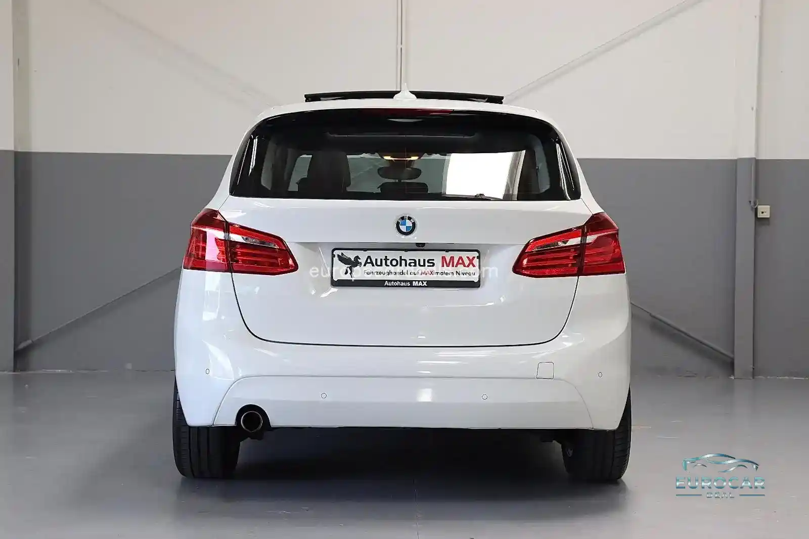 BMW 218
