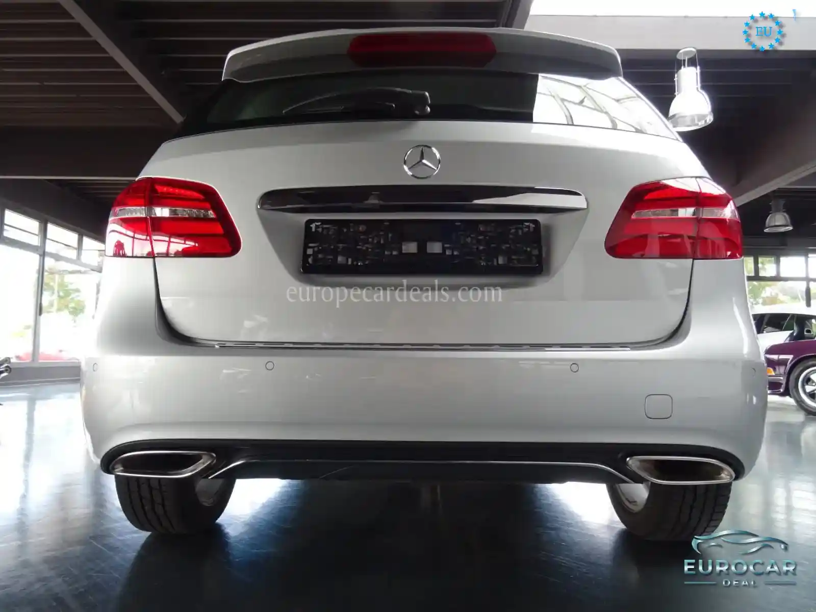 Mercedes-Benz B 200