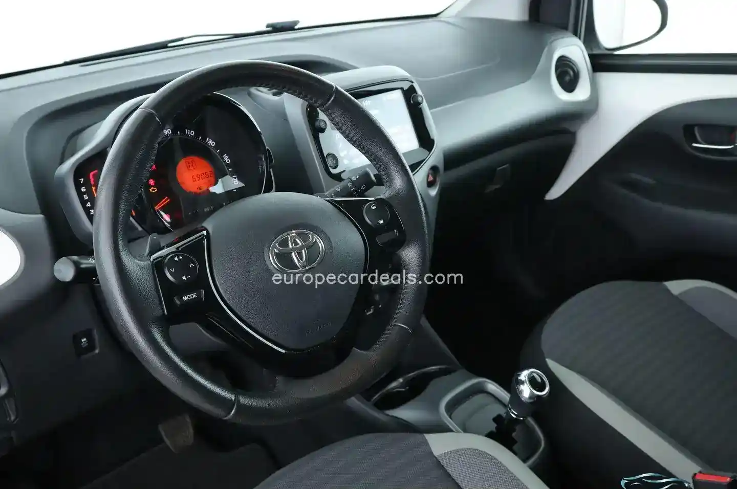 Toyota Aygo (X)