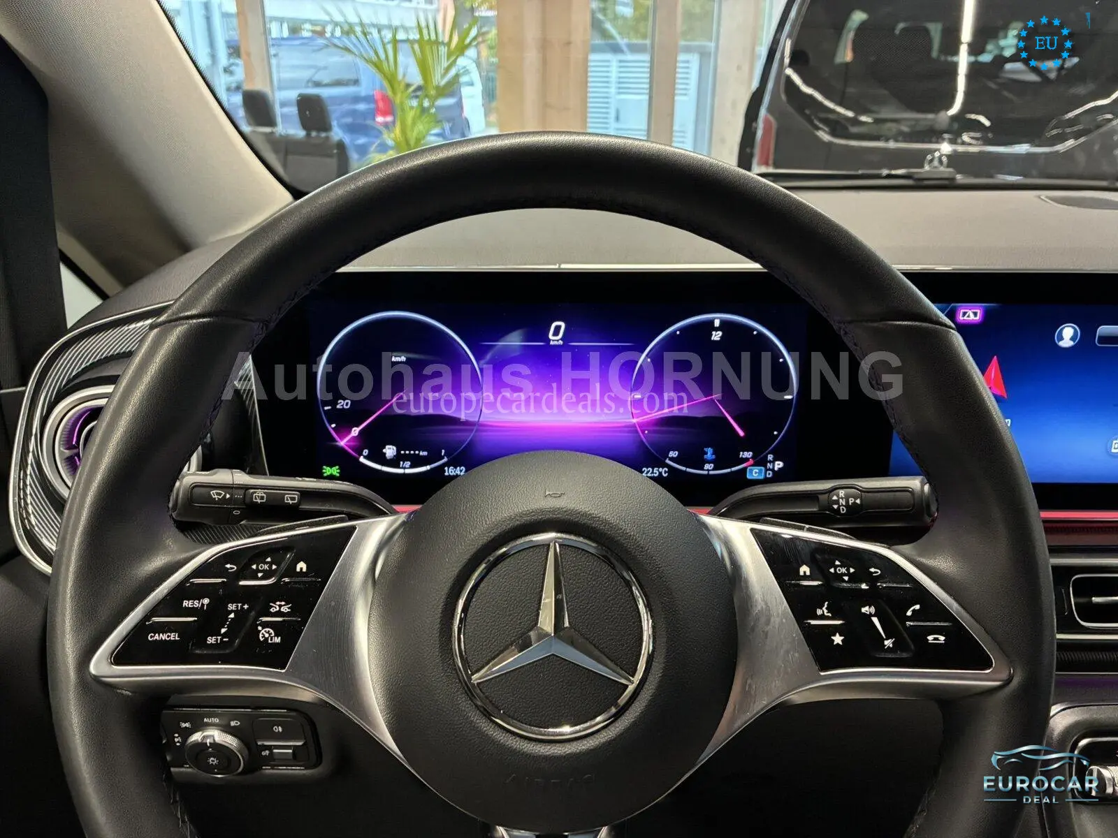 Mercedes-Benz V 220