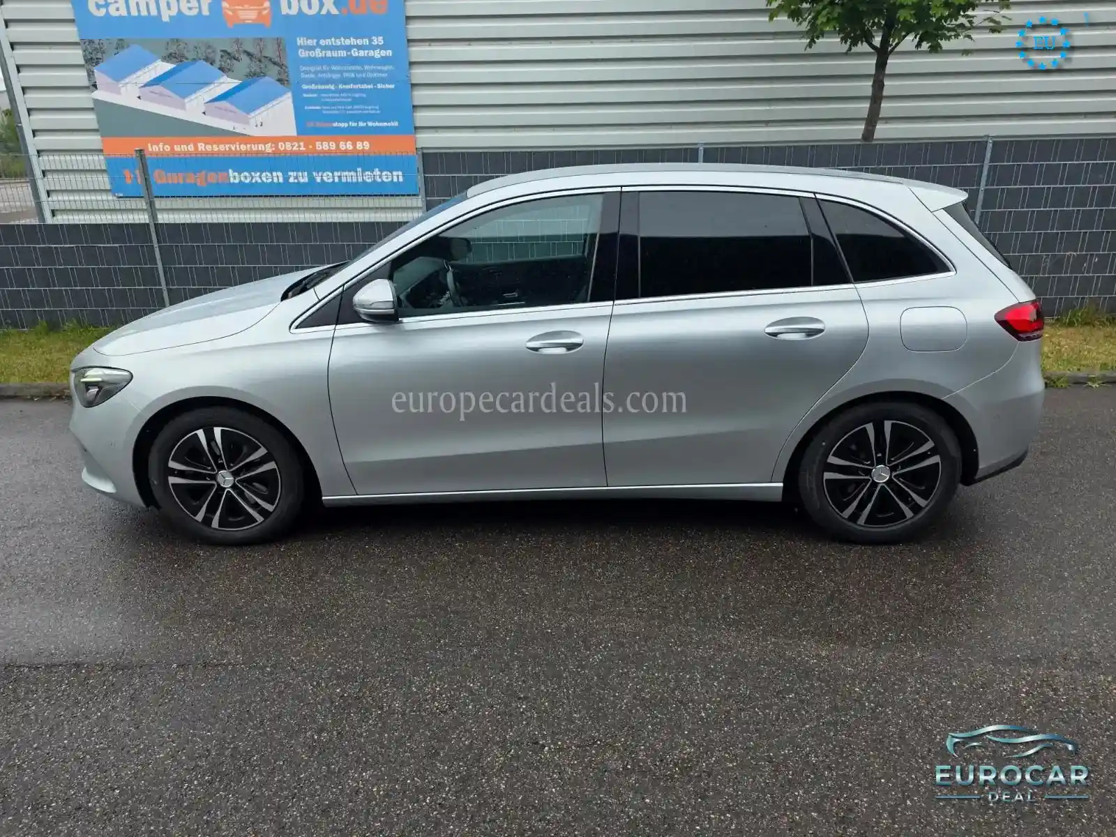 Mercedes-Benz B 220