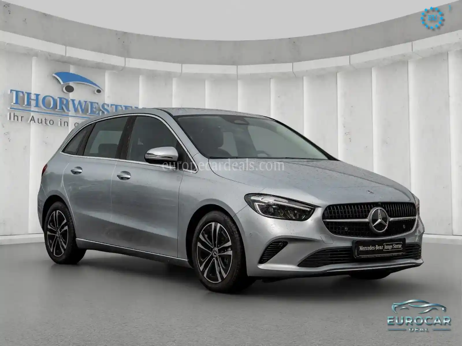Mercedes-Benz B 180