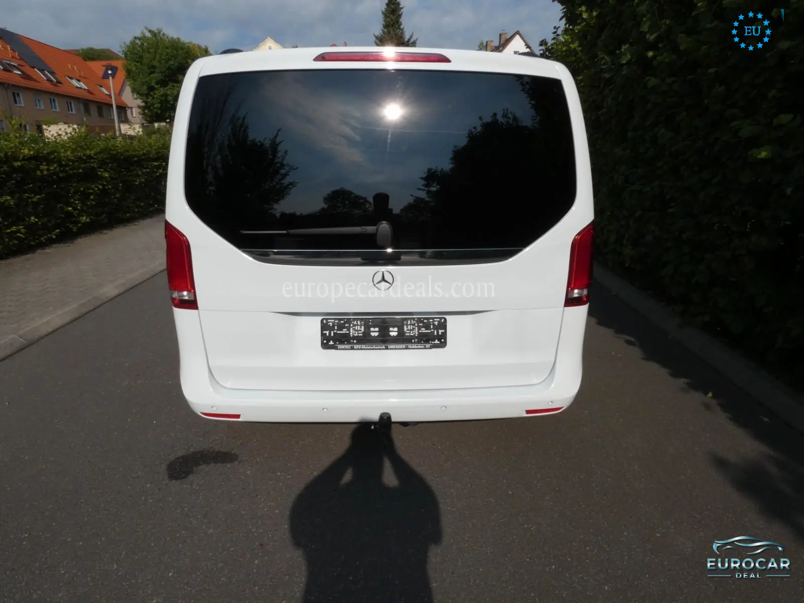 Mercedes-Benz V 220