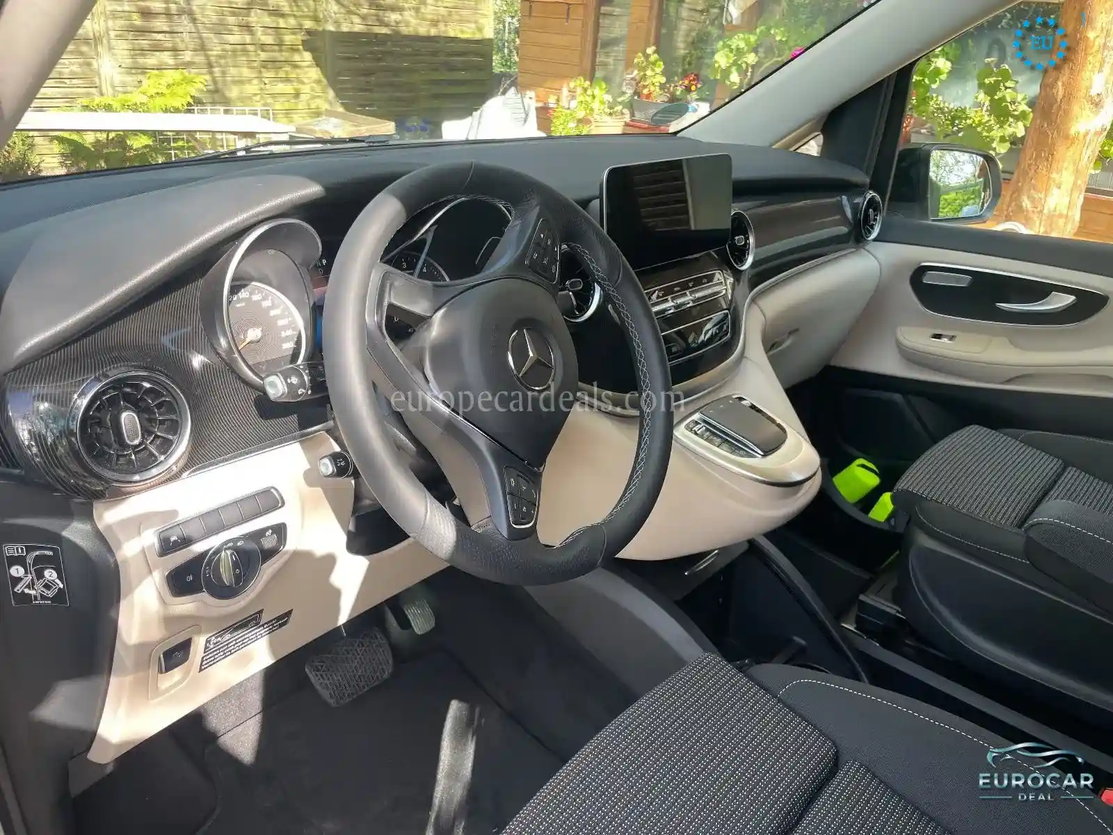 Mercedes-Benz V 250