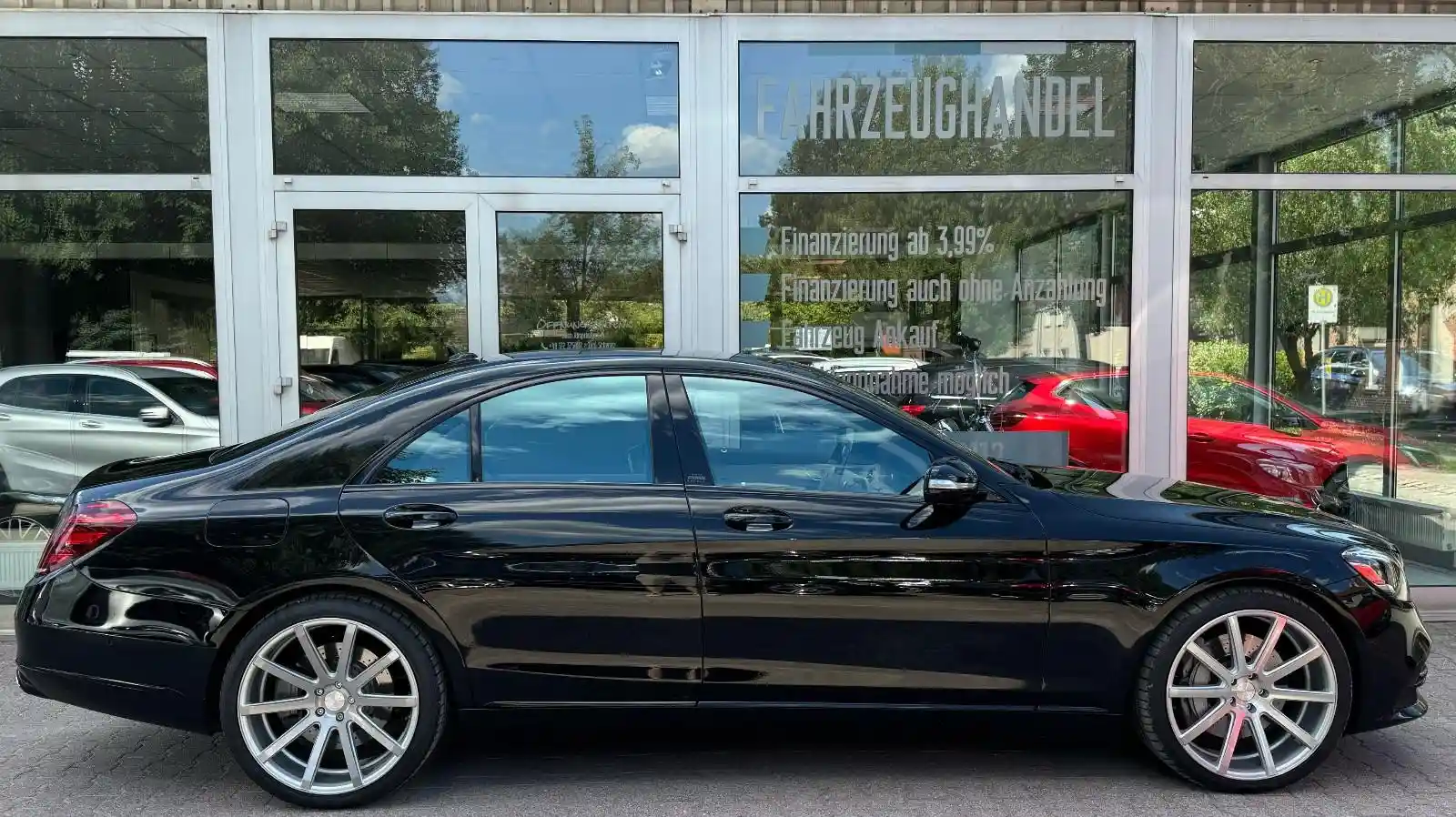 Mercedes-Benz S 560