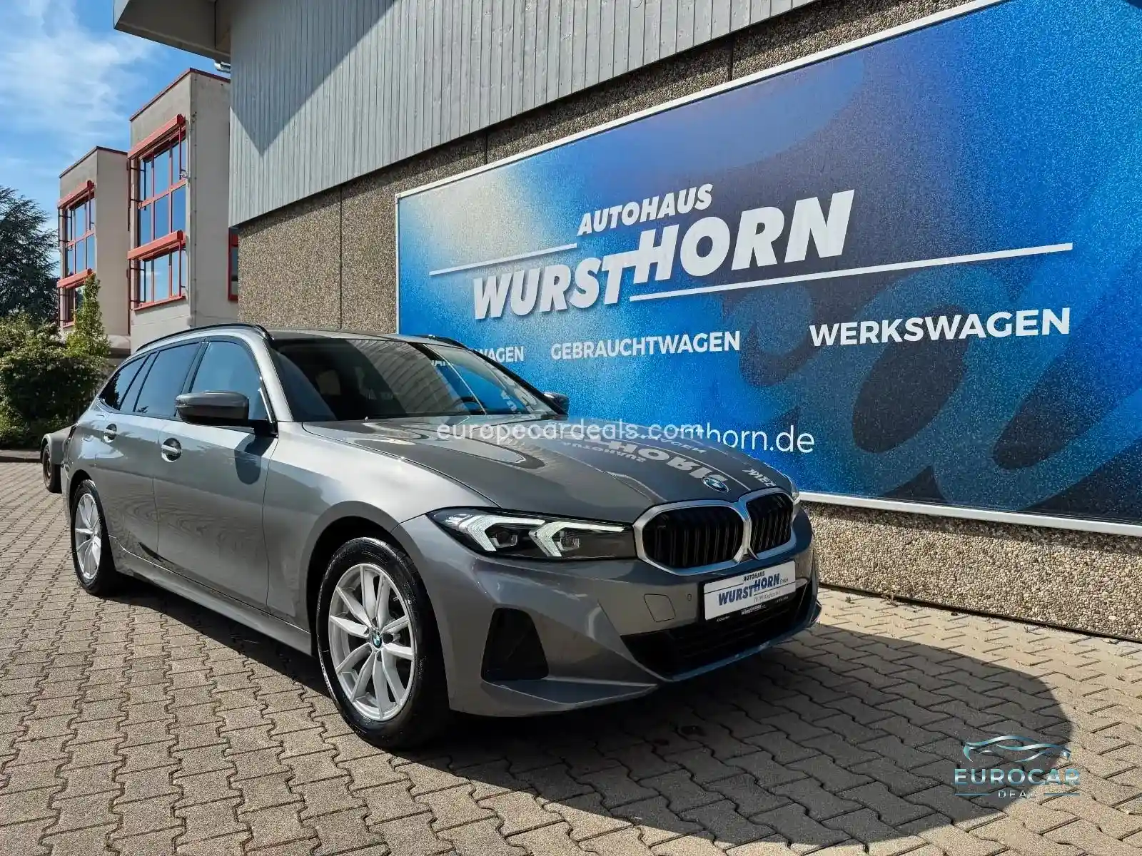 BMW 320