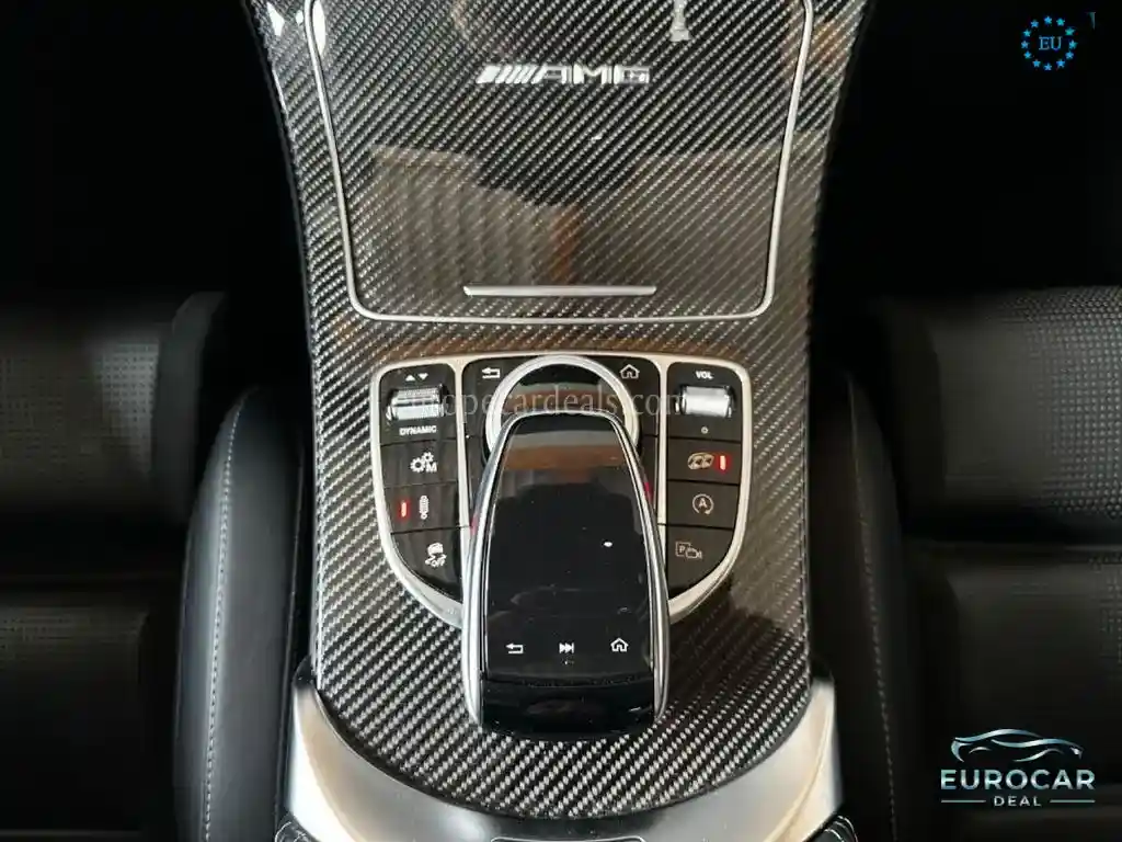 Mercedes-Benz C 63 AMG