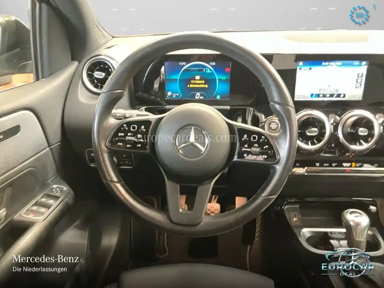 Mercedes-Benz B 180