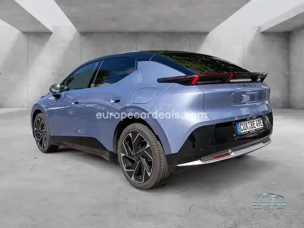 Lynk&Co 02