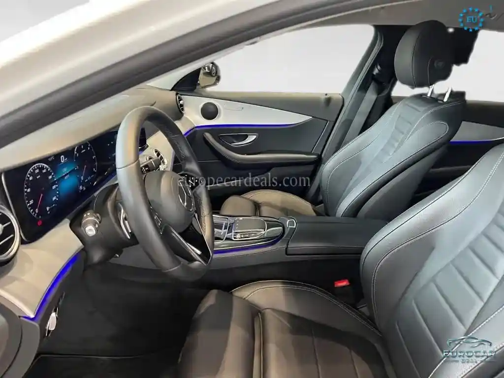 Mercedes-Benz E 220