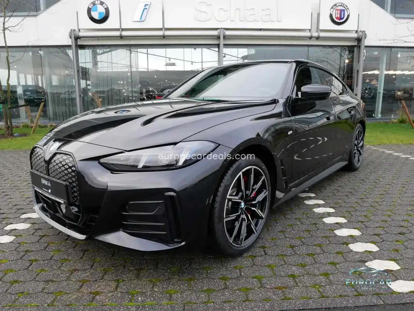 BMW i4