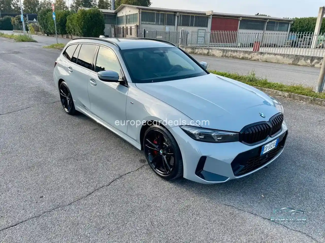 BMW 320