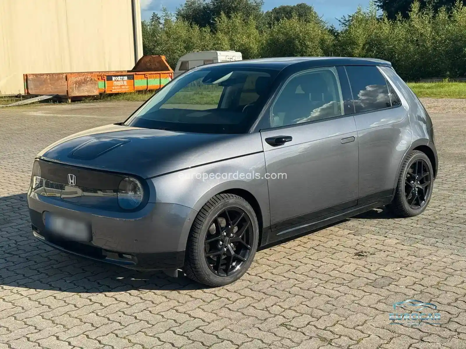 Honda e